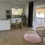 L Ecrin De Lidia Close To Meett Air Conditioning Parking
