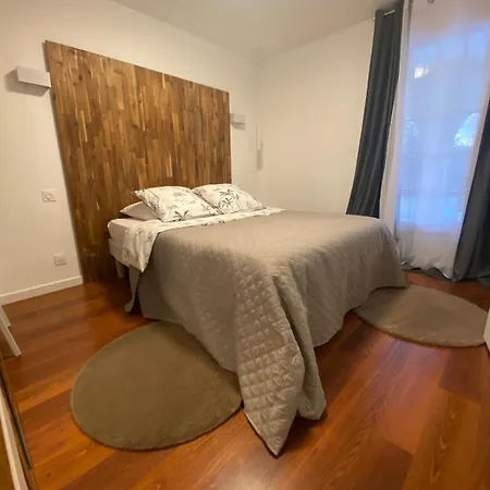 L Ecrin De Lidia Close To Meett Air Conditioning Parking