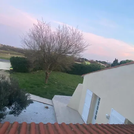 L Ecrin De Lidia Close To Meett Air Conditioning Parking *