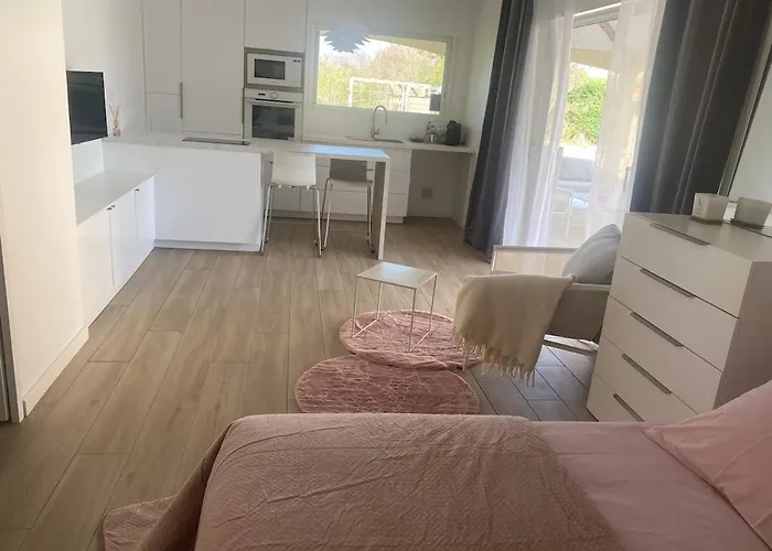 L Ecrin De Lidia Close To Meett Air Conditioning Parking