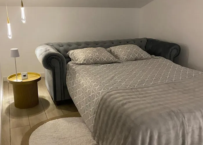 L Ecrin De Lidia Close To Meett Air Conditioning Parking Aussonne