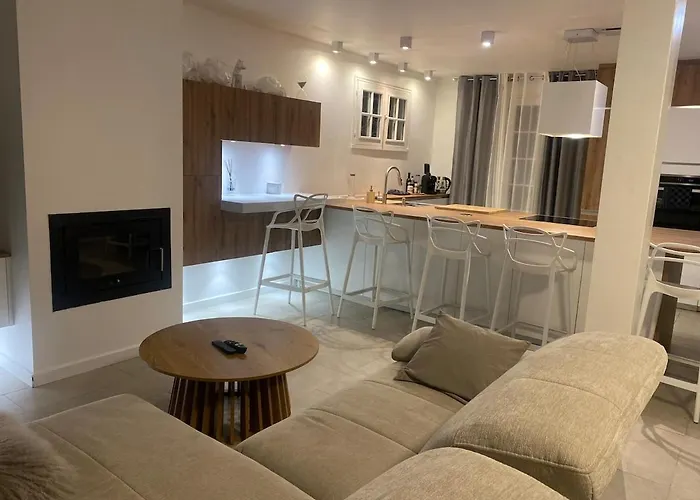 L Ecrin De Lidia Close To Meett Air Conditioning Parking Aussonne