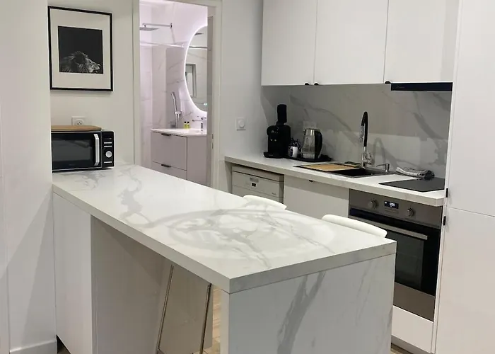 L Ecrin De Lidia Close To Meett Air Conditioning Parking Aussonne